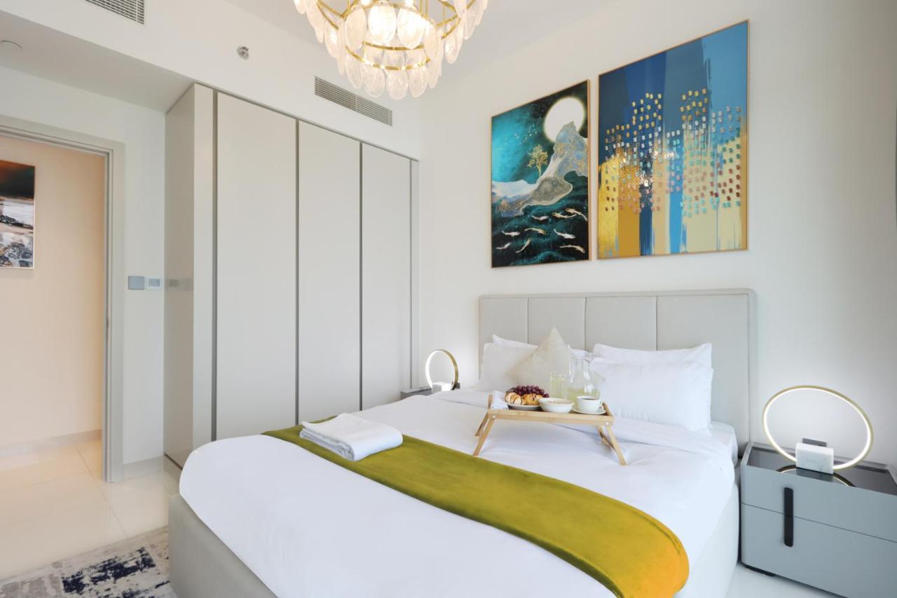 Livbnb Suites - 3 Bedroom With Private Beach Marina Skyline View Dubaj Kültér fotó